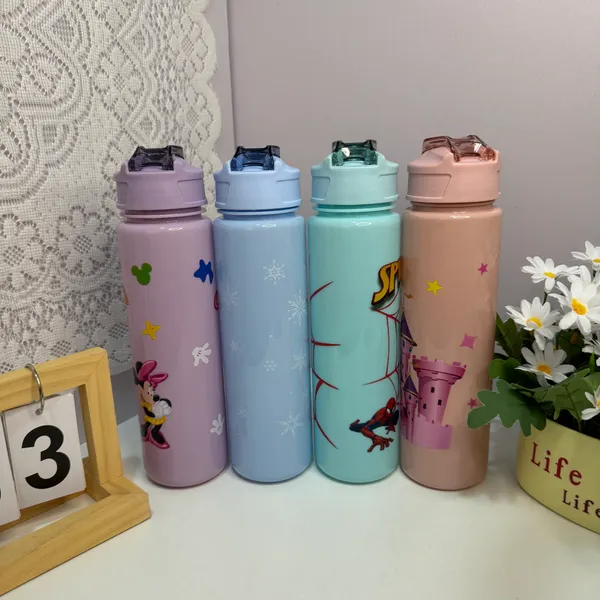 Stylish_Reusable_Drinking_Water_Bottle_For_Daily_Hydration
