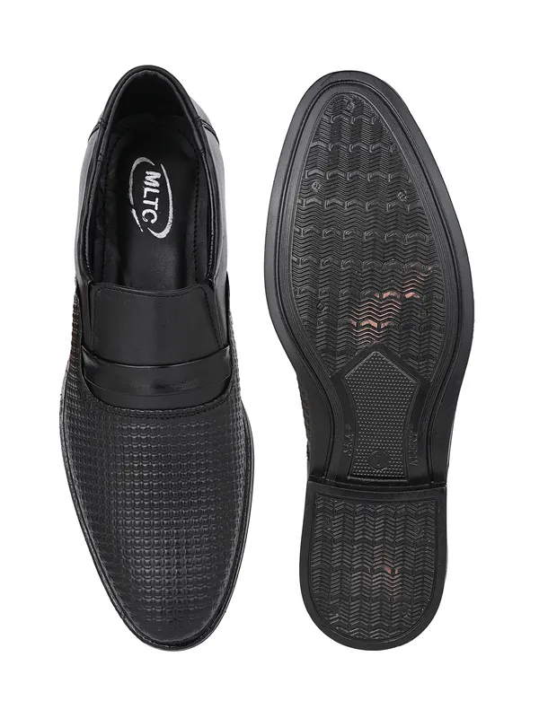 Black_Signature_Textured_Finish_Formal_Shoes_for_Men