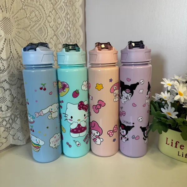 Modern_Design_Leakproof_Water_Bottle_For_Everyday_Hydration
