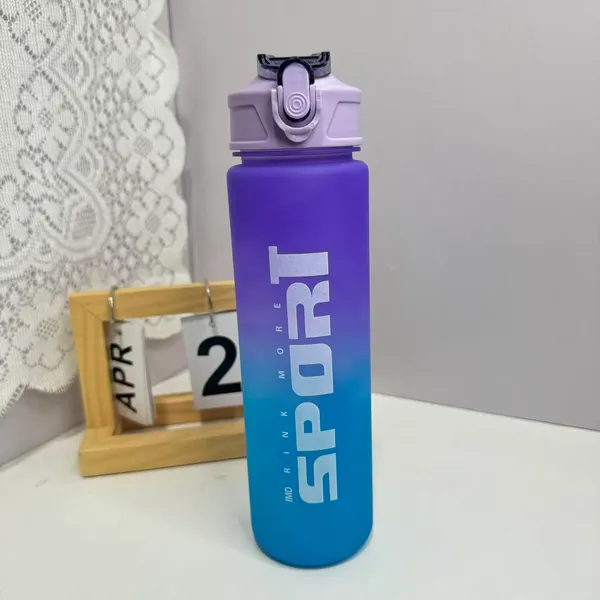 Modern_Design_Leakproof_Water_Bottle_For_Everyday_Hydration