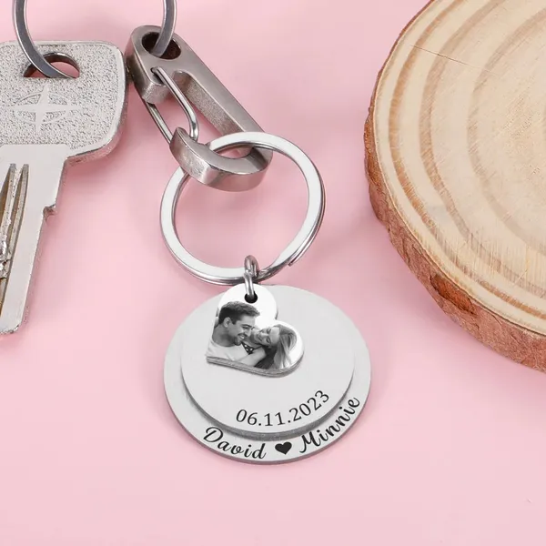 Cutomizable_Name_&_Date_Gold,_Silver,_Rose_Gold_3_Layered_Engraved_Photo_Fade_Resistance_Keychain_