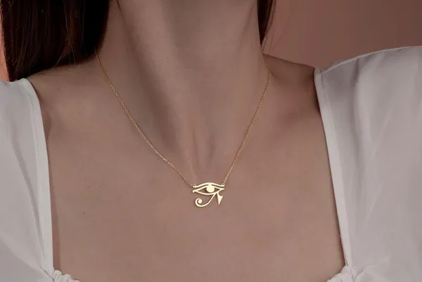 Gold_Plated_Eye_Of_Ra_Necklace_With_Chain_For_Girls_And_Women