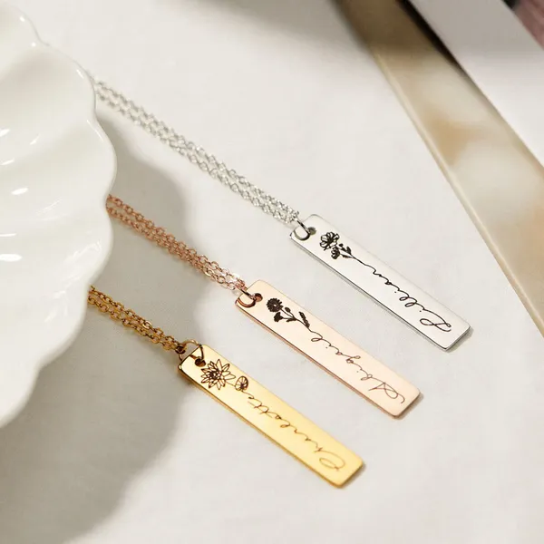 Customizable_Flower_Engraved_Gold_Plated_Necklace_With_Chain_For_Girls_And_Women