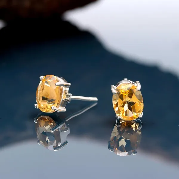 Yellow_Stone_Embedded_Citrine_Sterling_Silver_Earring_For_Women_And_Girls