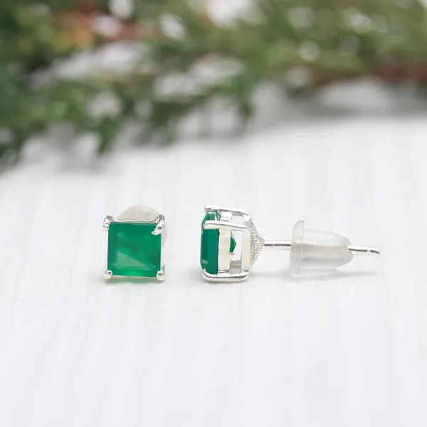 Silver_Green_Emerald_Squire_Earring_For_Women_And_Girls