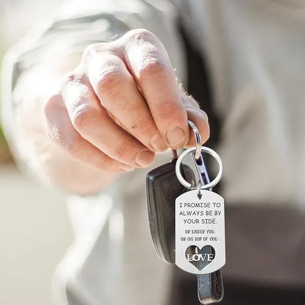 Silver_PLated_Funny_Anniversary_Birthday__Gifts_Keychain_For_Couples