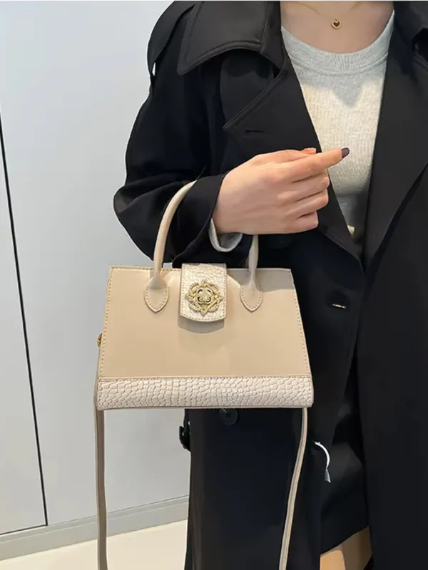 Beige_Elegant_Croc-Texture_Handheld_Sling_Bag
