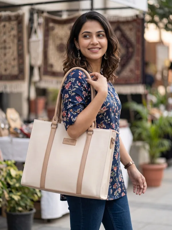 Beige_Structured_Leather_Laptop_Tote_Bag