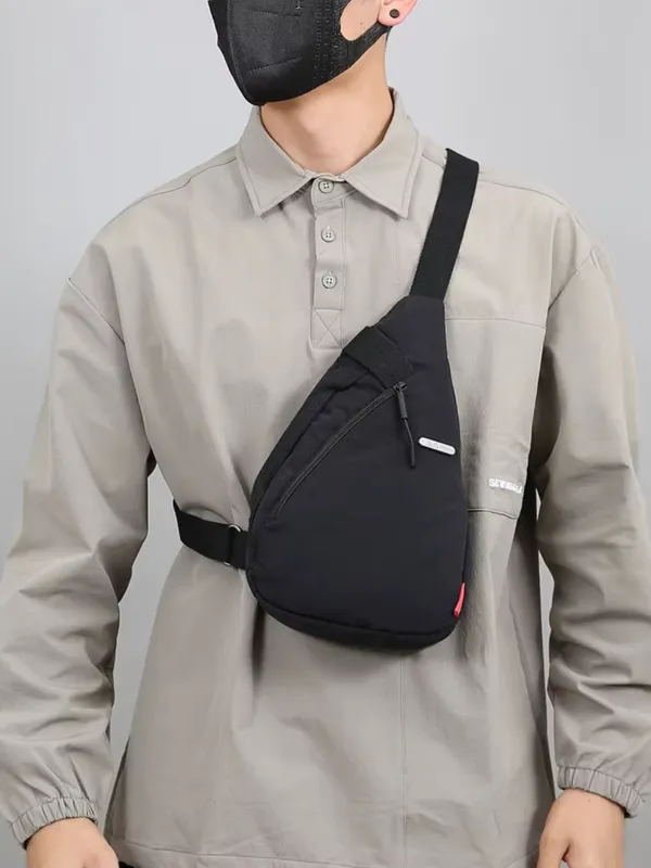 Black_Crossbody_Unisex_Sling_Bag_–_Lightweight,_Water-Resistant_|_Everyday_Carry