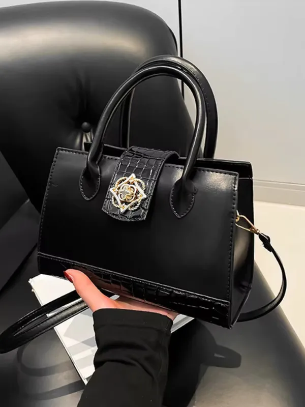 Black_Elegant_Croc-Texture_Handheld_Sling_Bag