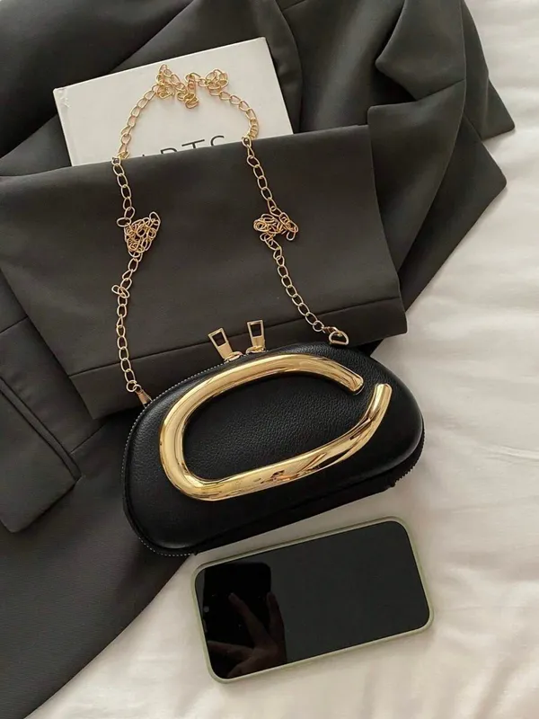 Black_Elegant_Metallic_Handle_Handbag_|_Faux_Leather_Clutch_&_Crossbody_Bag