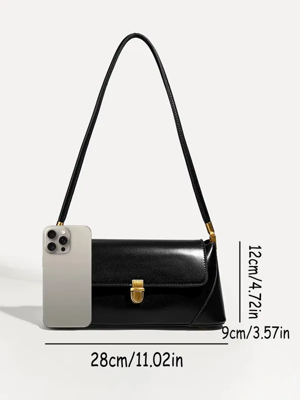 Black_Elegant_Vintage_Women's_Structured_Baguette_Bag
