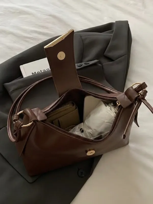 Brown_Women's_Minimalist_Shoulder_Bag_in_PU_Leather
