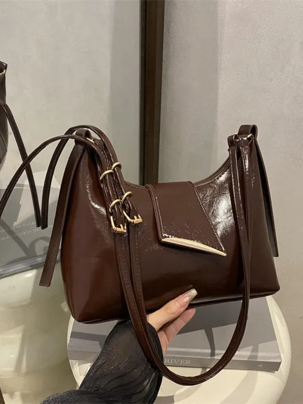 Brown_Women's_Minimalist_Shoulder_Bag_in_PU_Leather