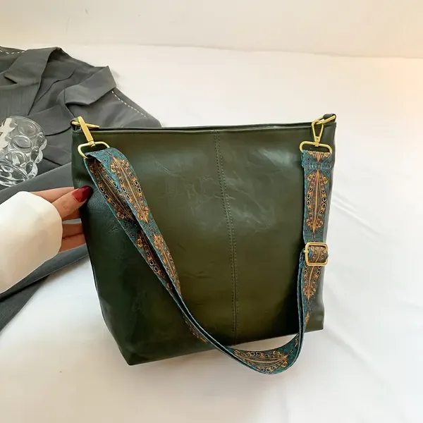 Green_Light_Weight_Pu_Leather_Sling_Bag_For_Women