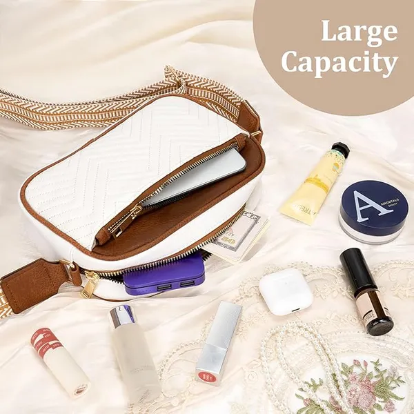 White_Crossbody_Bag_In_Pu_Leather_With_Cute_Adjustable_Strap