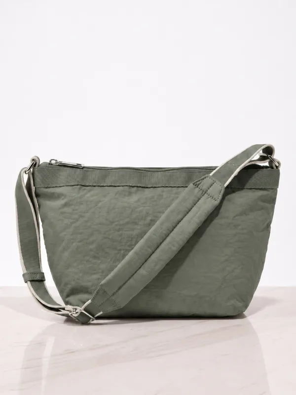Minimalist_Olive_Green_Crossbody_Bag_Sling_&_Nylon_Shoulder_Bag