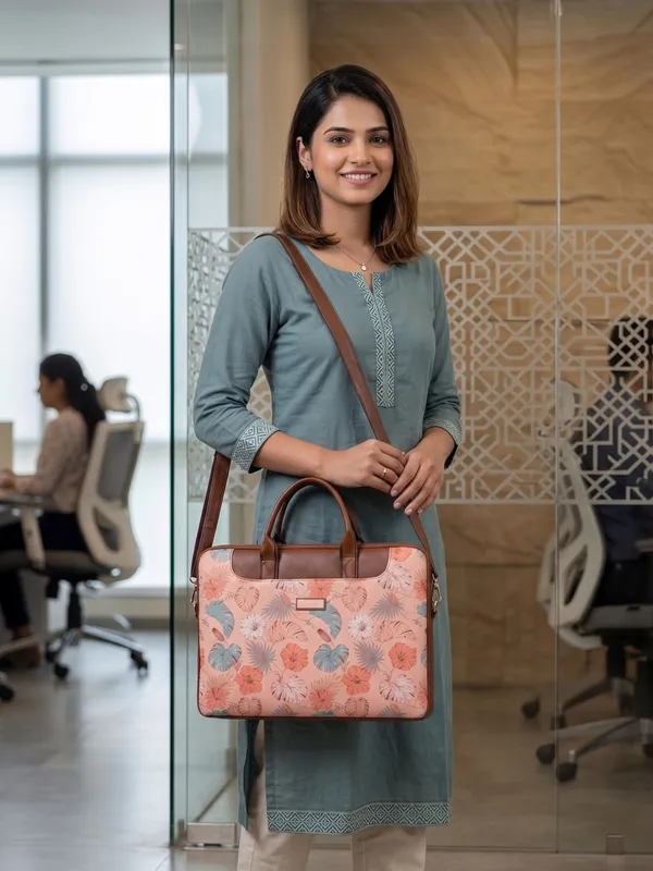 Printed_Laptop_Bag_-_17_Inch_Laptop_Sleeve_&_Leather_Laptop_Messenger_Bag