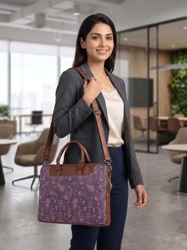 Printed_Laptop_Bag_-_17_Inch_Laptop_Sleeve_&_Leather_Laptop_Messenger_Bag