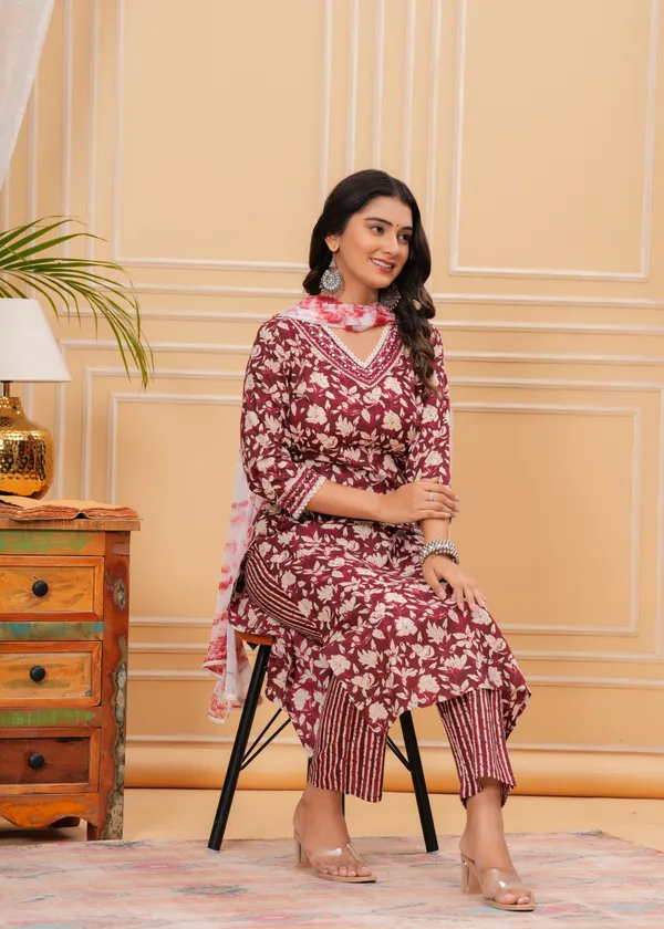 Maroon_Cotton_Floral_Printed_Kurti_Set_With_Dupatta_For_Women