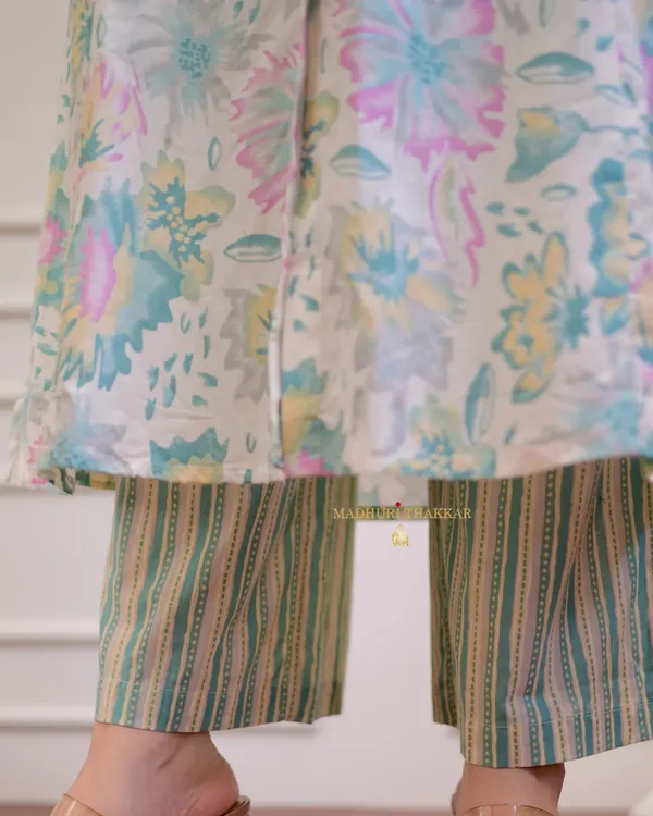 Powder_Blue_Floral_Cotton_A_Line_Kurta_Set