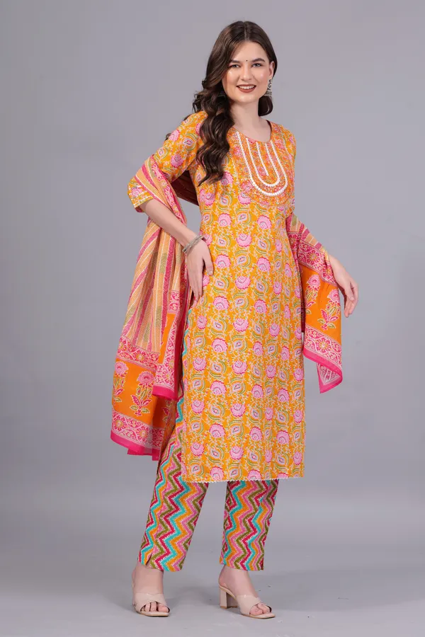 Orange_Cotton_Printed_Kurti_Set_With_Dupatta_For_Women