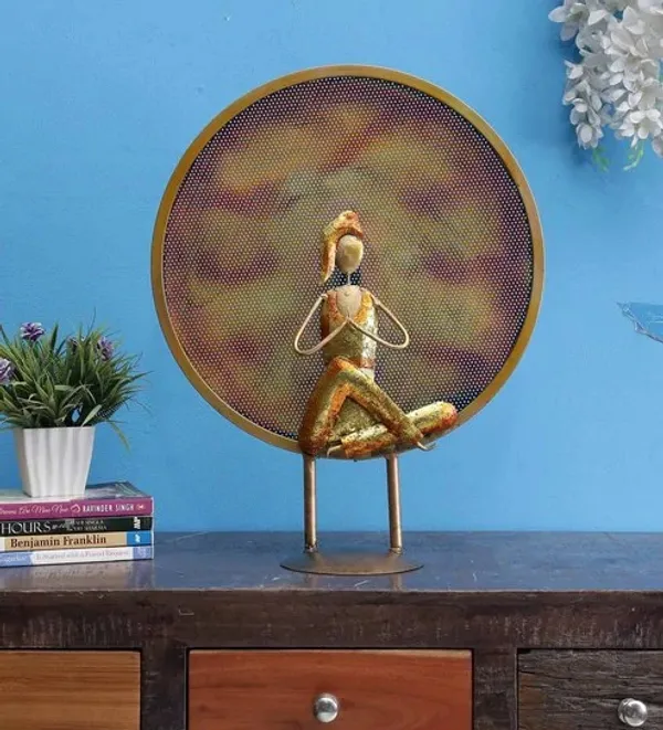 Metal_Build_|_Yoga_Lady_In_Ring_|_Water_Resistant