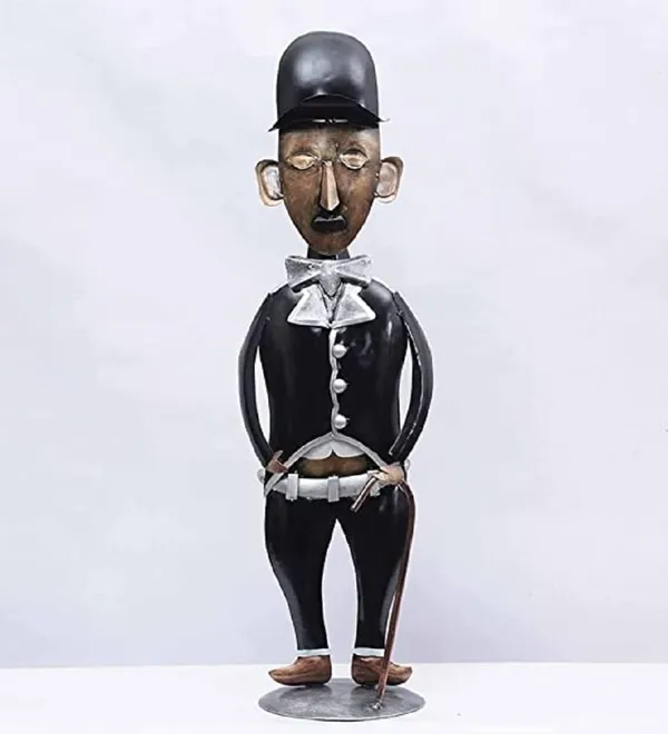 Metal_Build_|_36"_Charlie_Statue_Tt_|_Water_Resistant