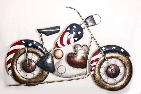 Metal_Build_|_Us_Bike_|_Water_Resistant
