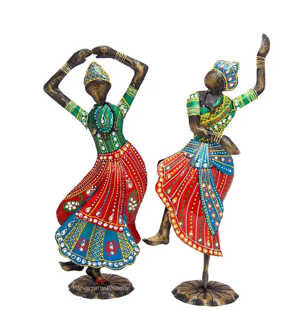Metal_Build_|_Antique_Women_Tribal_Dance_Doll_-_Set_Of_2_|_Water_Resistant_(16*4*20_Inch)