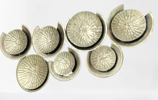 Metal_Build_|_Half_Moon_Golden_Decor_|_Water_Resistant