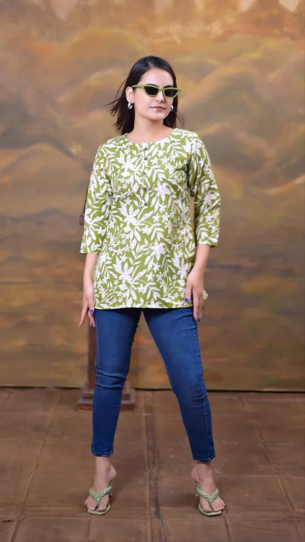 Green_Cotton_Blend_Digital_Printed_Round_Neck_Rayon_Short_Kurti_|_For_Women