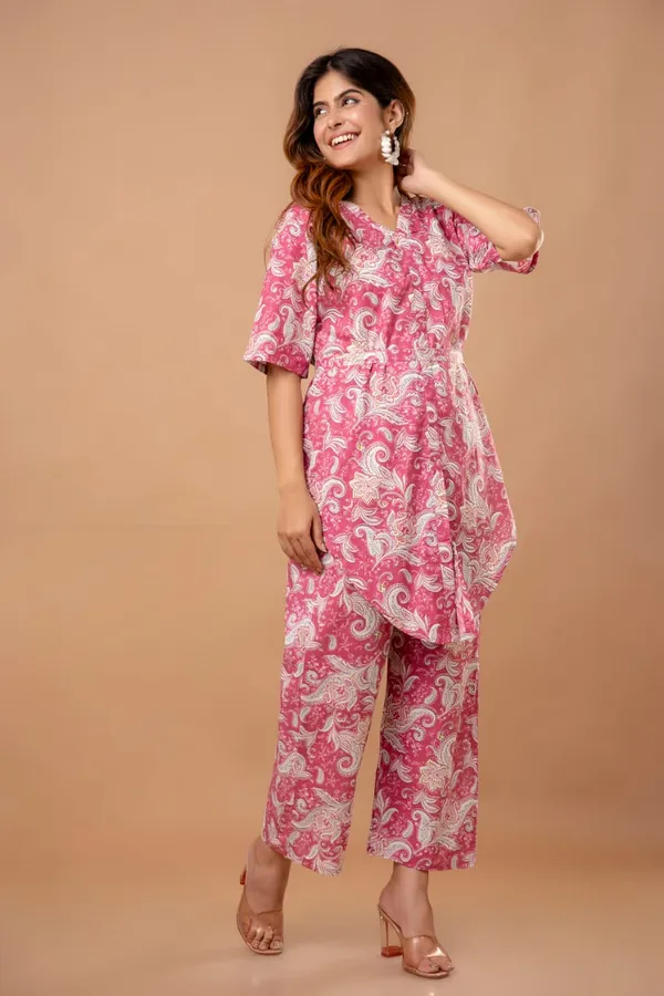Pink_Floral_Printed_Cotton_Kurta_and_Pant_Co-ord_Set_|_For_Women
