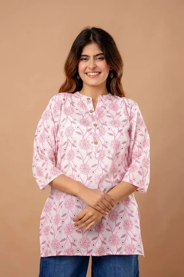 Pink_Floral_Printed_Cotton_Short_Kurti_|_For_Women