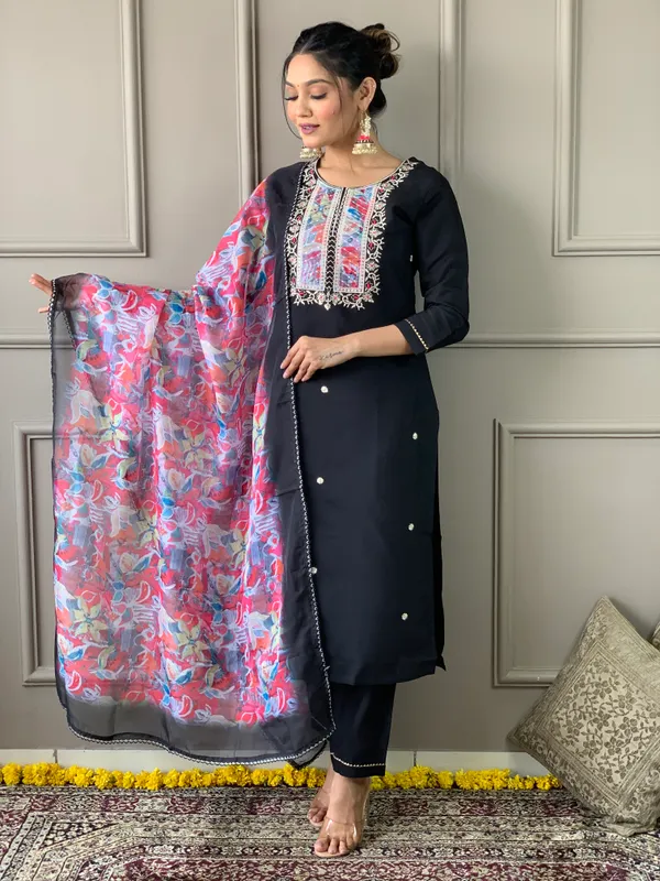 Black_Rayon_Slub_Embroidered_Kurta_With_Pant_&_Dupatta_Set_|_For_Women