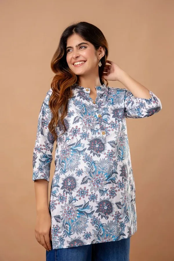 Grey_Digital_Printed_Cotton_Short_Kurti_|_For_Women