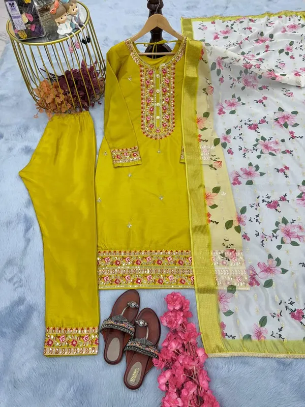 Yellow_Designerr_Party_Wear_Look_Pure_Chinnon_Silk_Top_Bottom_&_Dupatta_Set_For_Women