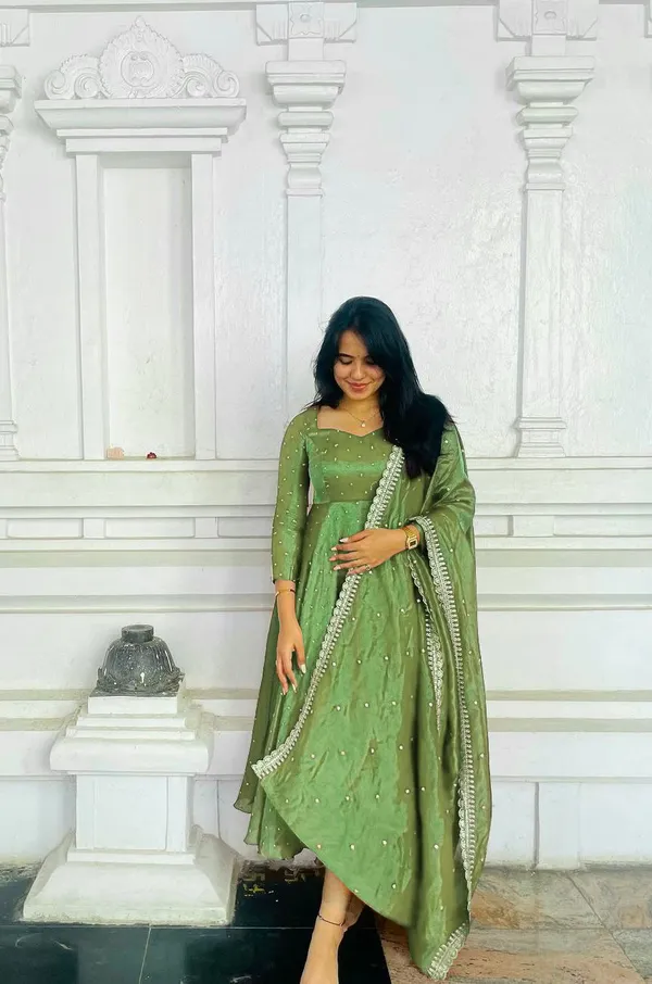 Parrot_Premium_Designer_Readymade_Anarkali_Gown__For_Women