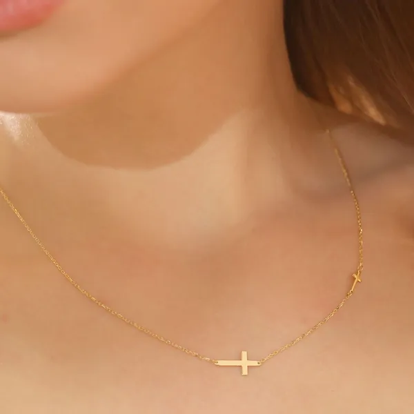 RoiDes_Arts_Cross_Necklace,_Gold_Delicate_Chain_with_Cross_Pendant,_Religious_Jewelry,_Polished_Rose_Gold_Finish,_45_cm_Chain_Length