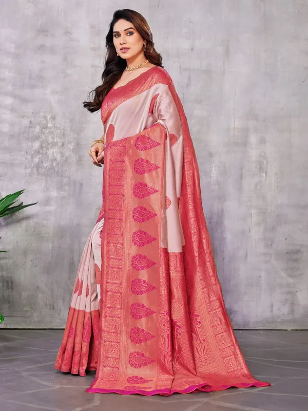 Sanu_silk_Peach_With_Offwhite_Pure_Kanjivaram_Silk_Saree_Stylish_Blouse_Piece
