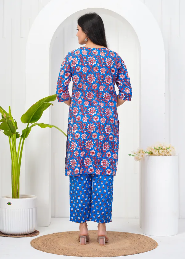 Blue_Cotton_Blend_Floral_Print_Straight_Kurta_&_Pant_For_Women