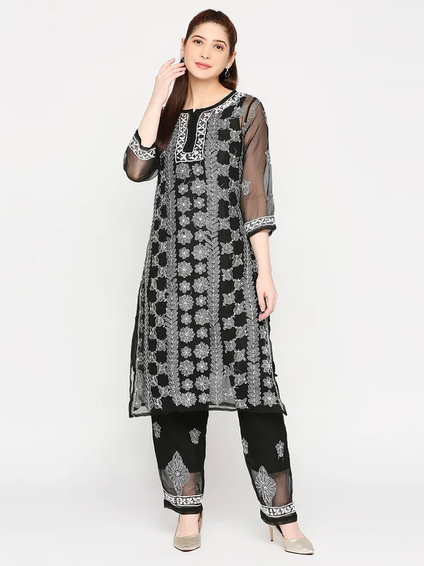 Charismatic_Black_Lucknowi_Chikankari_Hand_Embroidered_Long_Kurti_Palazzo_Set_With_Matching_Inner_Georgette