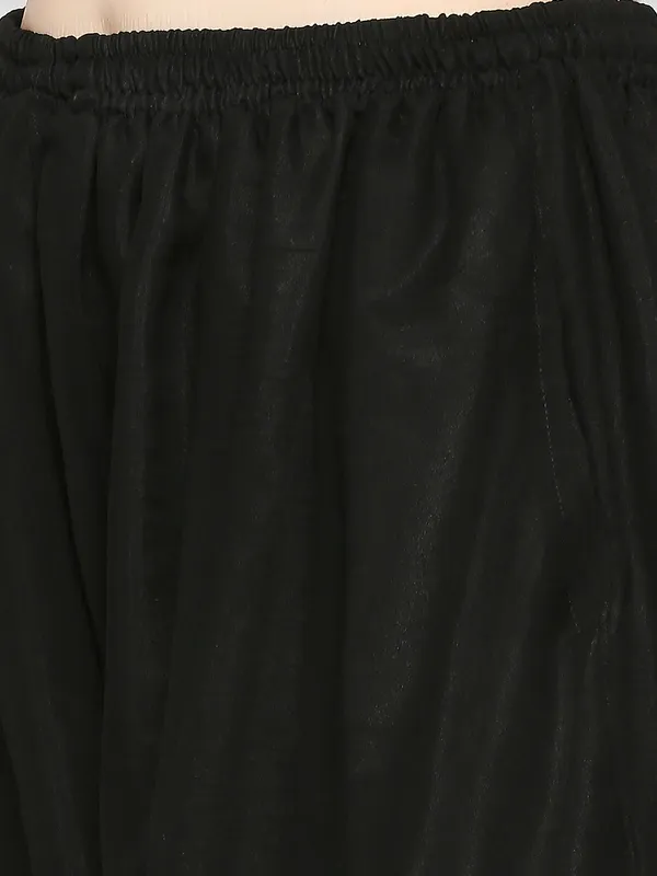 Charismatic_Black_Lucknowi_Chikankari_Hand_Embroidered_Long_Kurti_Palazzo_Set_With_Matching_Inner_Georgette