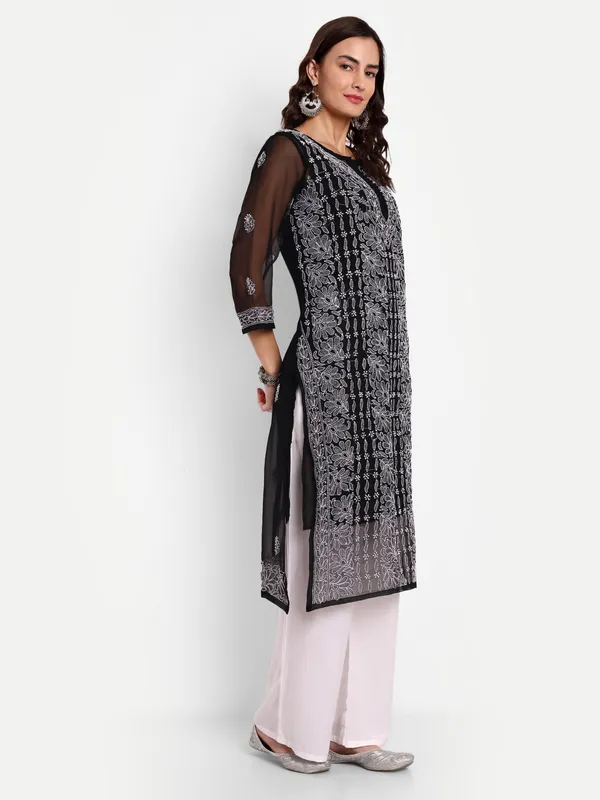 Charismatic_Black_Lucknow_Chikankari_Hand_Embroidered_Long_Kurta_With_Matching_Slip_Georgette