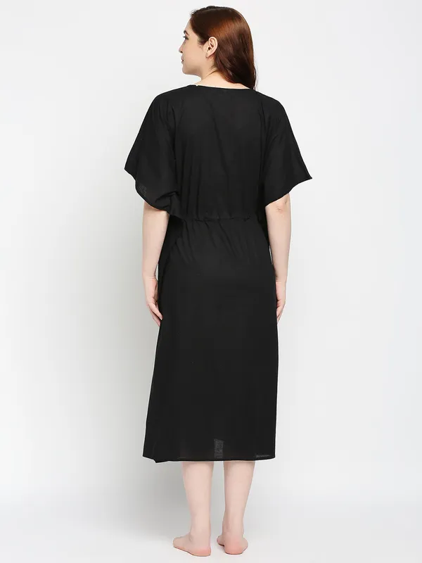 Charismatic_Black_Lucknow_Chikankari_Hand_Embroidered_Kaftan_Long_Kurti_Cotton