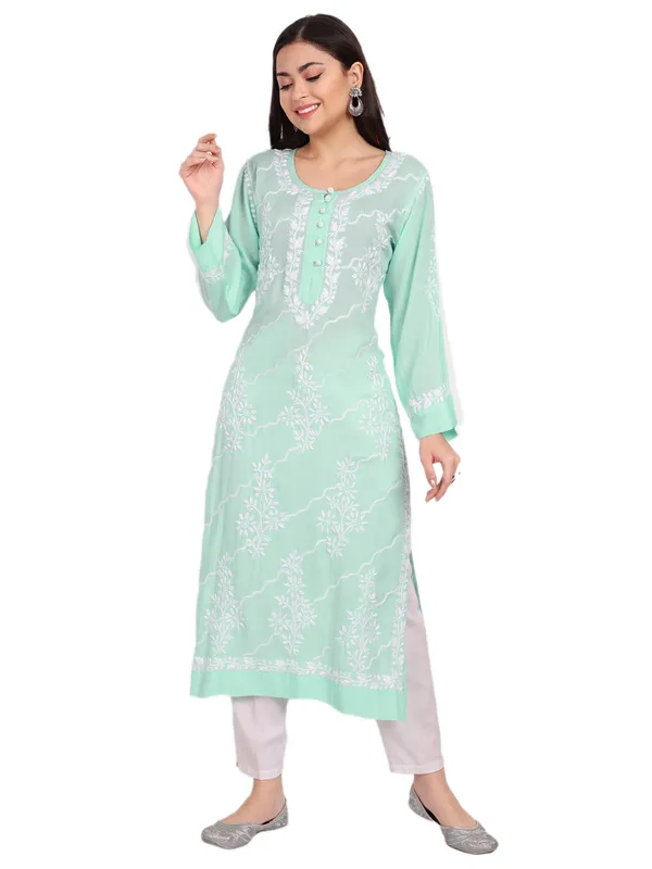Lucknow_Chikankari_Hand_Embroidered_kurta_Women_Modal_Cotton