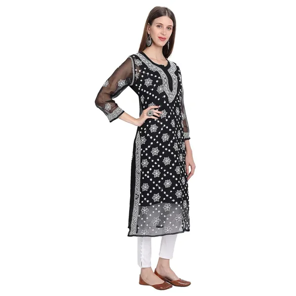 Charismatic_Black_Lucknow_Chikankari_Long_Kurti_Hand_Embroidered_Kurta_With_Matching_Inner_Georgette