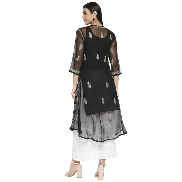 Charismatic_Black_Lucknow_Chikankari_Hand_Embroidered_Long_Kurti_Kurta_With_Matching_Inner_Georgette