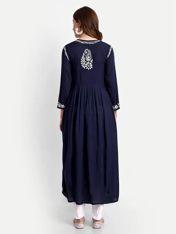 Dark_Blue_Lucknow_Chikankari_Hand_Embroidered_Fit_&_Flare_Long_Kurta_Cotton