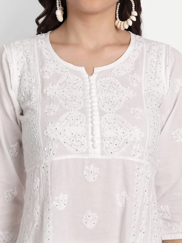 Peachpuff_Lucknow_Chikankari_Hand_Embroidered_Mukaish/Badla_Work_Anarkali_Kurti_Cotton